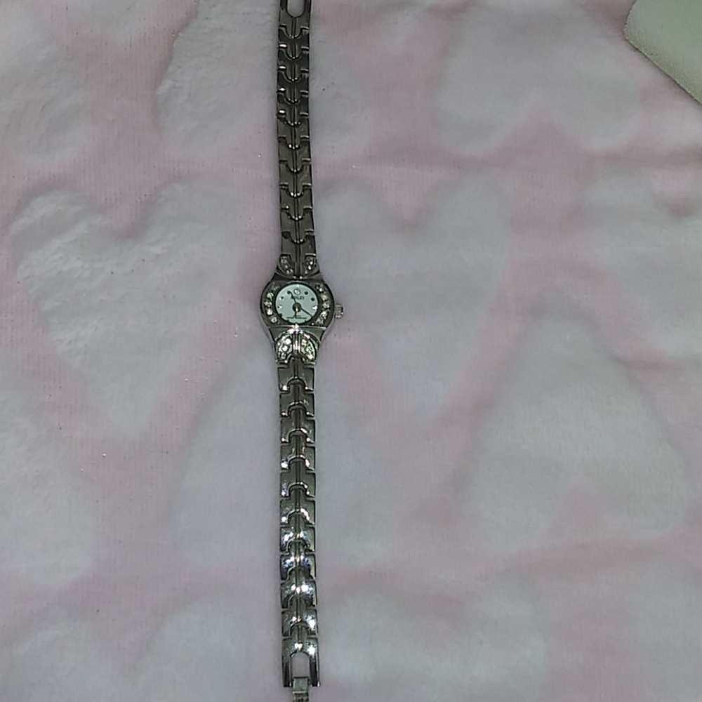 Watch🎉🎉ON SALE!!!🎉🎉